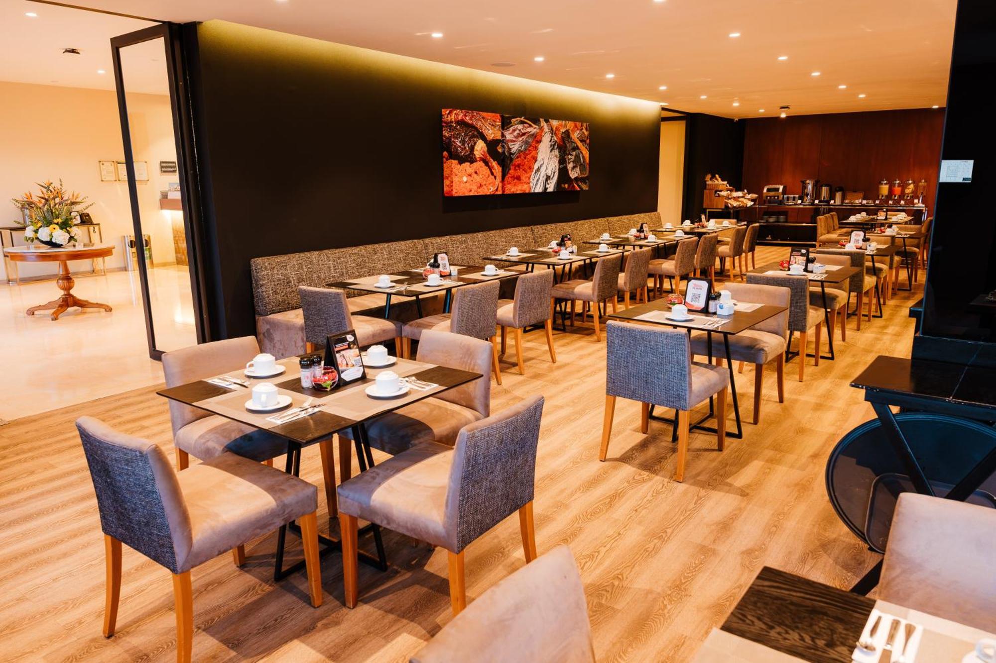 Hotel Wyndham Costa Del Sol Cajamarca Esterno foto